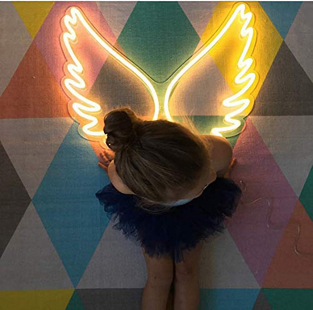 Princesa Wing Neon Light Sign, - Outdoor Lighting For Store avaliação e preço